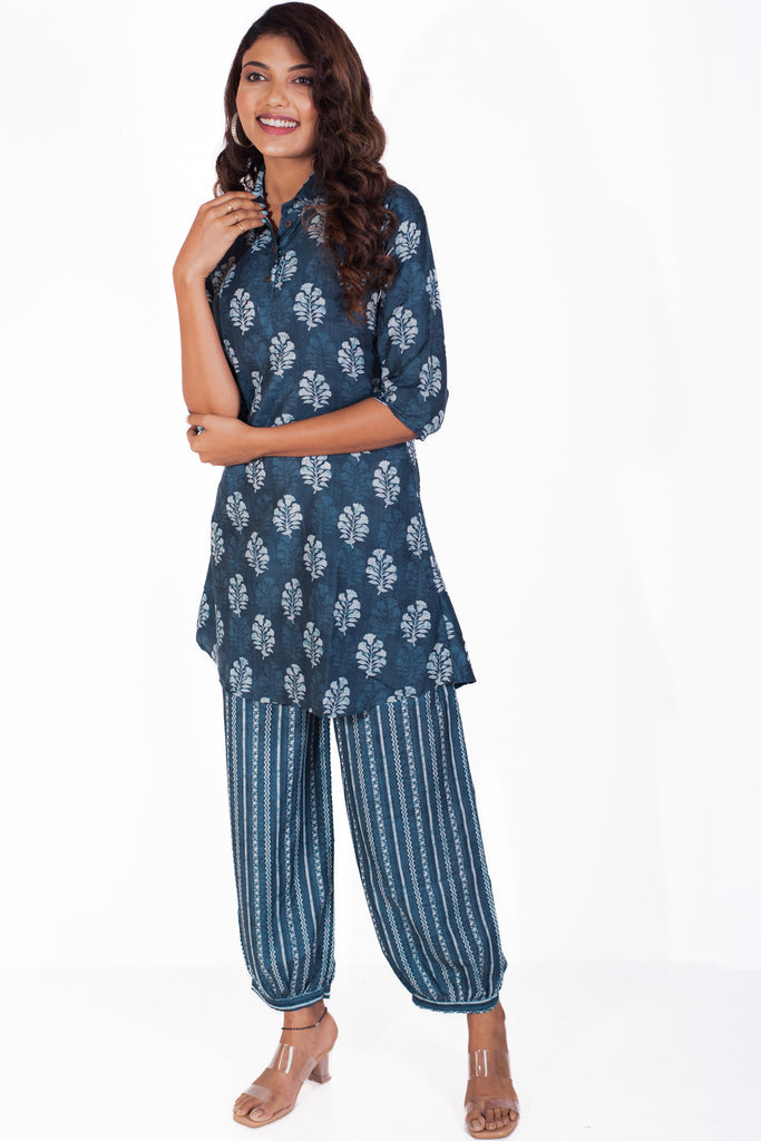 Butta Printed Dusky Blue Collared Muslin Coord Set