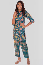 Load image into Gallery viewer, Green Garden Muslin Kurta Set