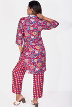 Load image into Gallery viewer, Raspberry Garden Muslin Kurta Set