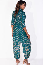 Load image into Gallery viewer, Beetle Green Collared Muslin Coord Set