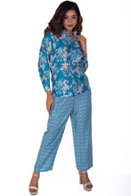 Load image into Gallery viewer, Vibrant Floral Blue Muslin Coord Set