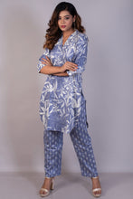 Load image into Gallery viewer, Tropical Printed Blue Bell Cotton Satin Kurta Set