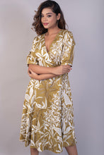 Load image into Gallery viewer, Tropical Printed Coffee Cotton Satin Wrap Dress