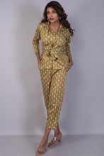 Load image into Gallery viewer, Tropical Printed Coffee Cotton Satin Pant Suit